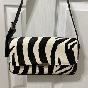 Kendall+ Kylie zebra pint bag